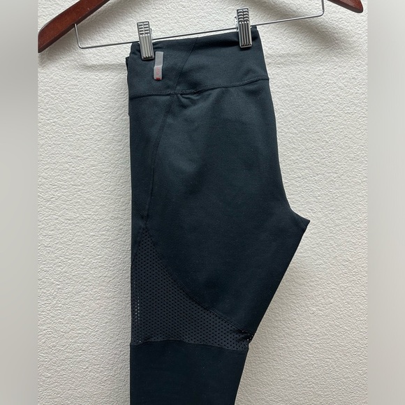 Zella “Live In-Out of Bounds” Slim Fit Leggings - Picture 4 of 8